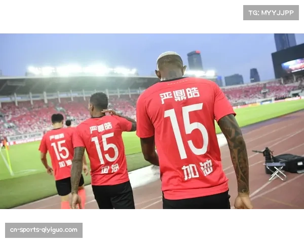 以芬奇确认球队阵容完整仅里德伤缺其余球员状态良好全员待命